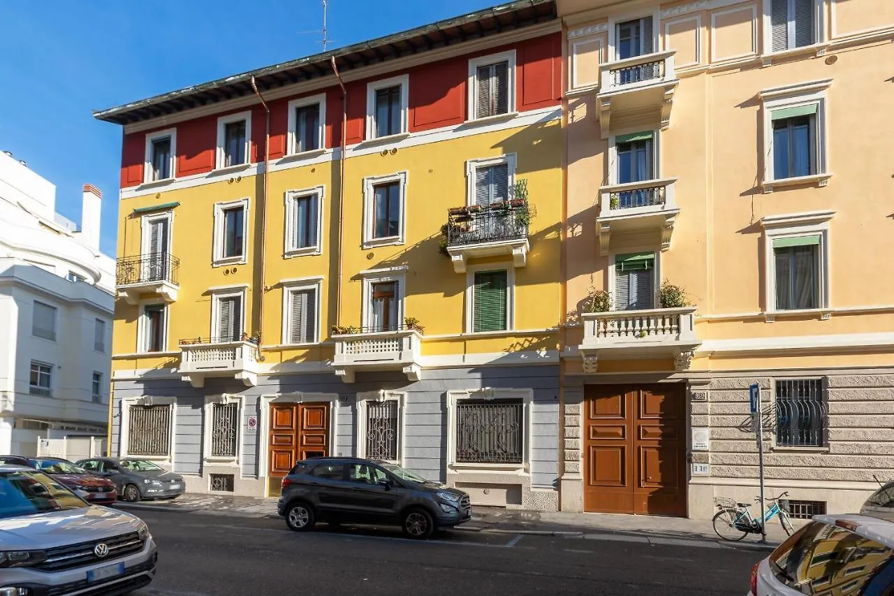 Apartament Navigli-DuomoLove Loft, Comfort ,Netflix, Wifi Mediolan