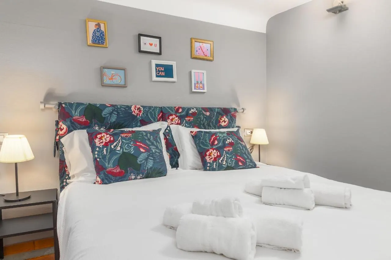 Navigli-DuomoLove Loft, Comfort ,Netflix, Wifi Apartment Milan Italy
